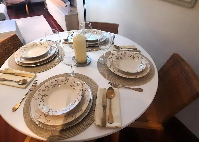 Zuvillaga 18, Confort Y Tranquilidad En Pleno Centro Apartament