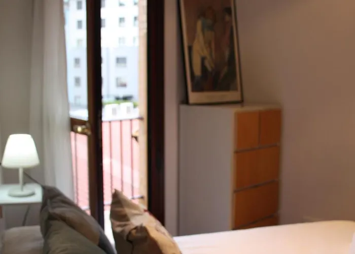 Zuvillaga 18, Confort Y Tranquilidad En Pleno Centro *